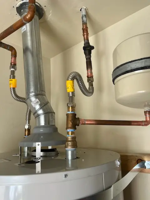 Water heater installation and plumbing repair in Pikeland
